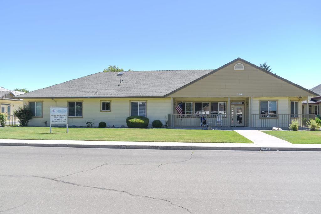 Assisted, Senior Living in Nevada / Memory Care / Skyline Estates